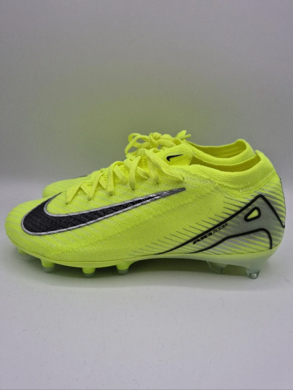 Nike Mercurial Vapor 16 Elite FG Men’s Size 4 Soccer Cleats Mad Voltage Bosnia